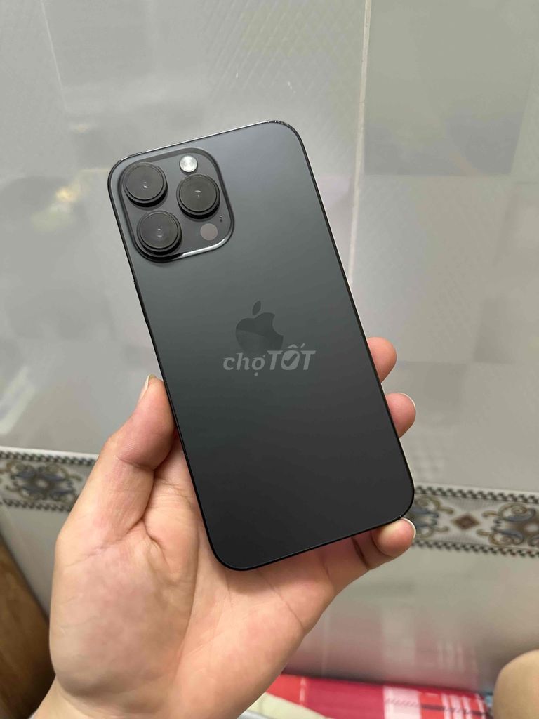 Apple iPhone 14 Pro Max 128GB Đen Zin nguyên bản. Mua bán Điện thoại tại Thành phố Nha Trang Khánh Hòa được đăng bởi Việt hình 1
