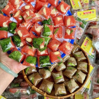 nem chua la vung .. bán giá lẻ như sỉ bao ngon. Mua bán Đồ ăn, thực phẩm và các loại khác tại Quận Bình Tân Tp Hồ Chí Minh được đăng bởi Nguyễn Thanh Lâm