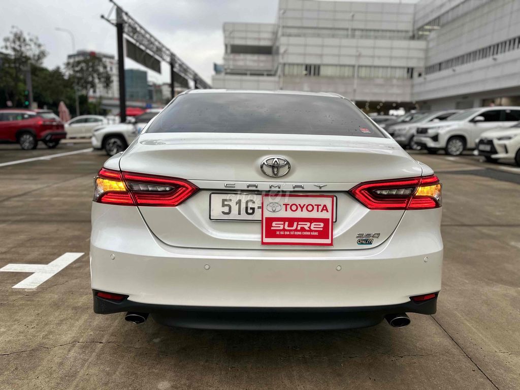 Toyota Camry 2022 2.5Q - Trắng ngọc trai HÃNG BH. Mua bán Ô tô tại Quận Bình Thạnh Tp Hồ Chí Minh được đăng bởi phuongneo hình 13