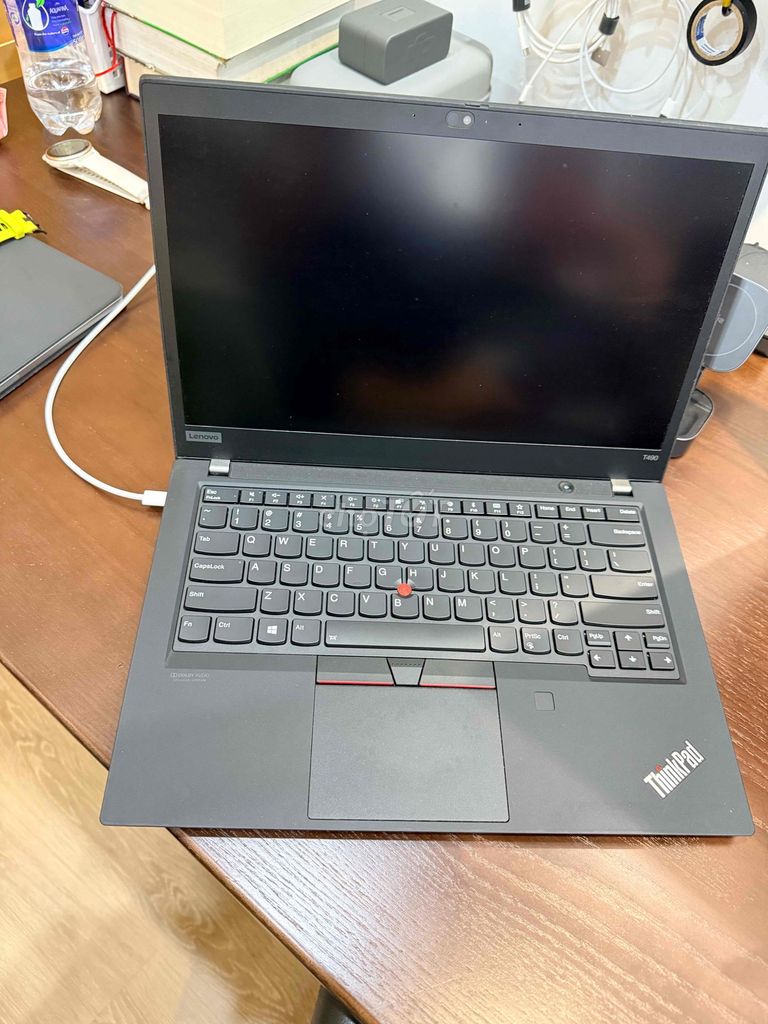 Lenovo Thinkpad T490 i5-8265U 14 inch 16GB/256GB. Mua bán Laptop tại Quận Hải Châu Đà Nẵng được đăng bởi Nguyen Yen Ngoc hình 1