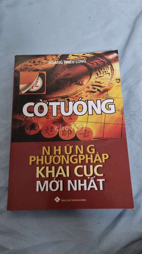 Sách Cờ Tướng Hoàng Thiệu Long. Mua bán Sách tại Thành phố Tây Ninh Tây Ninh được đăng bởi Gác Sách TN hình 1