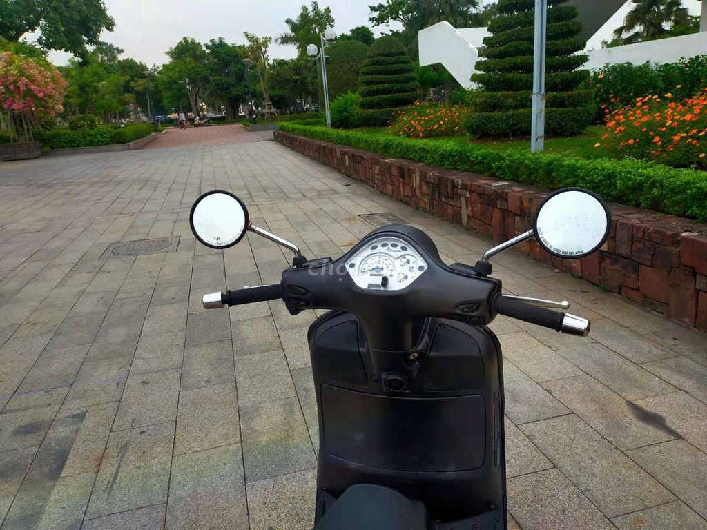 Piaggio GTS Máy Zin Biển Vip dành cho Ae quí tộc .. Mua bán Xe máy tại Quận Lê Chân Hải Phòng được đăng bởi Phát  hình 5