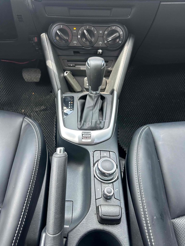 Mazda 2 2020 1.5 AT Deluxe - 38000 km Trắng. Mua bán Ô tô tại Quận Cầu Giấy Hà Nội được đăng bởi Vũ Kiên hình 18