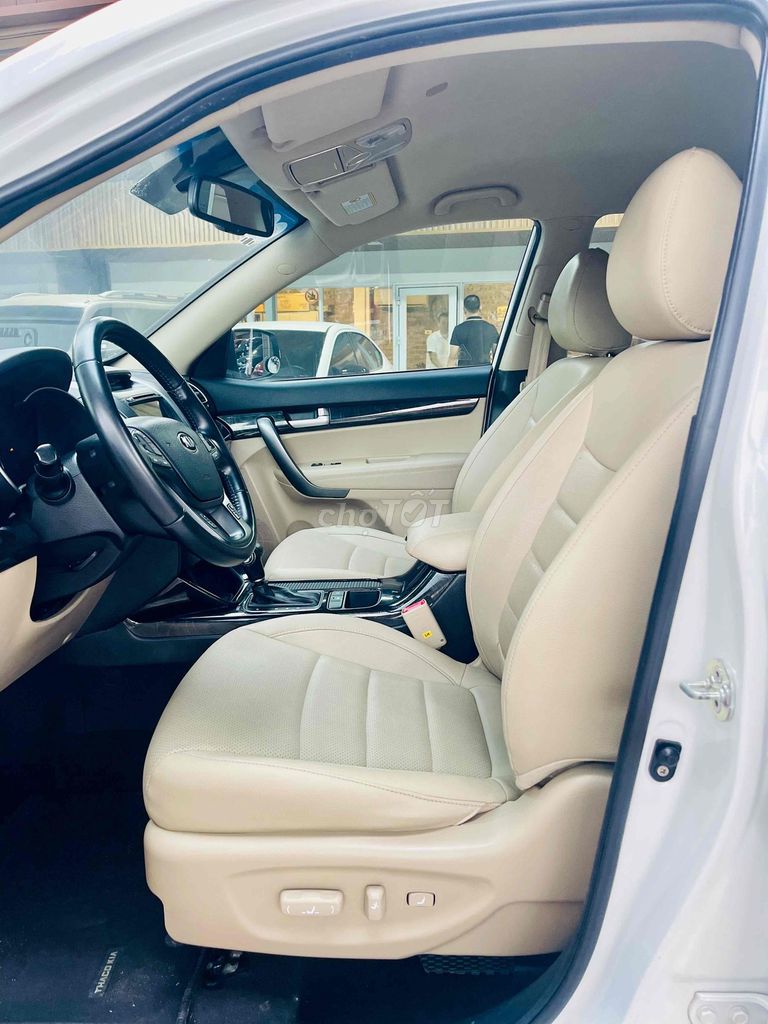 Kia Sorento Delux xăng đăng ký 2021. Mua bán Ô tô tại Quận Hoàng Mai Hà Nội được đăng bởi Phạm quang đồng hình 15