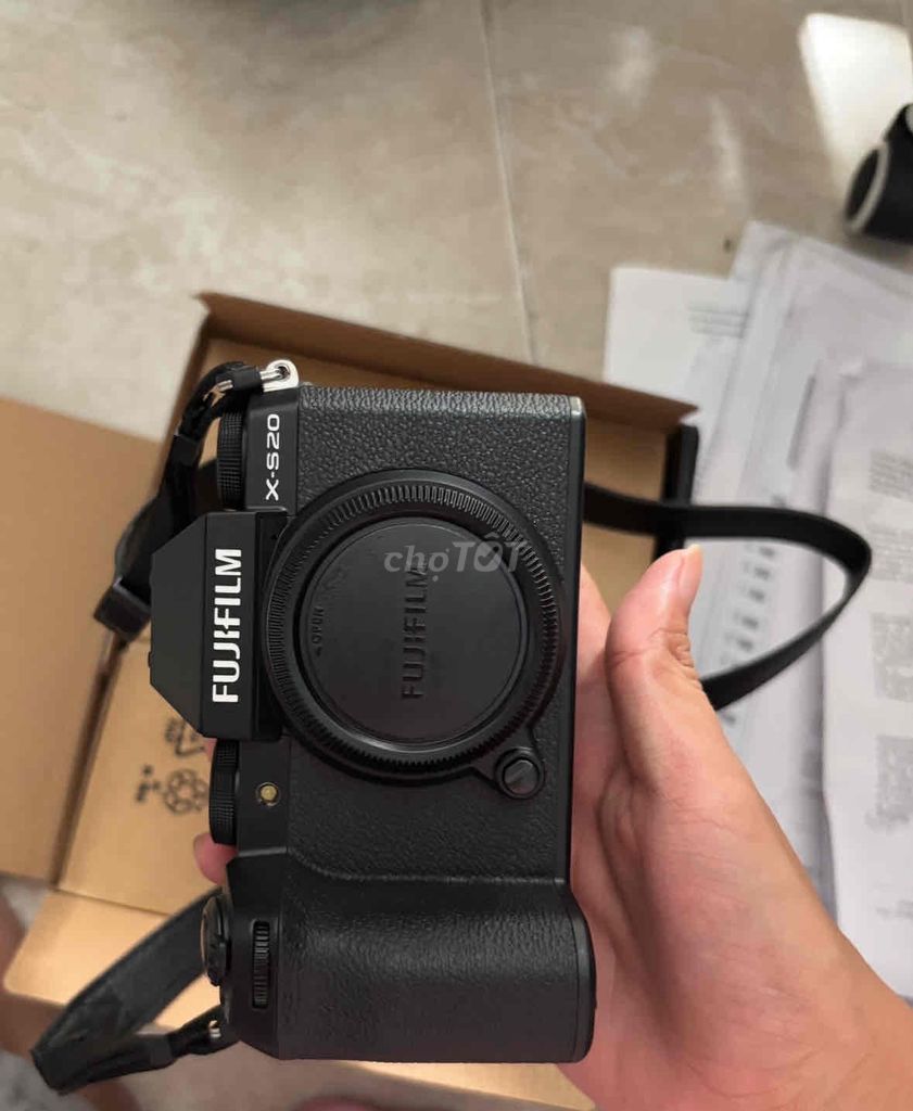 Máy ảnh Fujifilm X-S20 Đen. Mua bán Máy ảnh, Máy quay tại Quận 7 Tp Hồ Chí Minh được đăng bởi AT Vaniloppe hình 1
