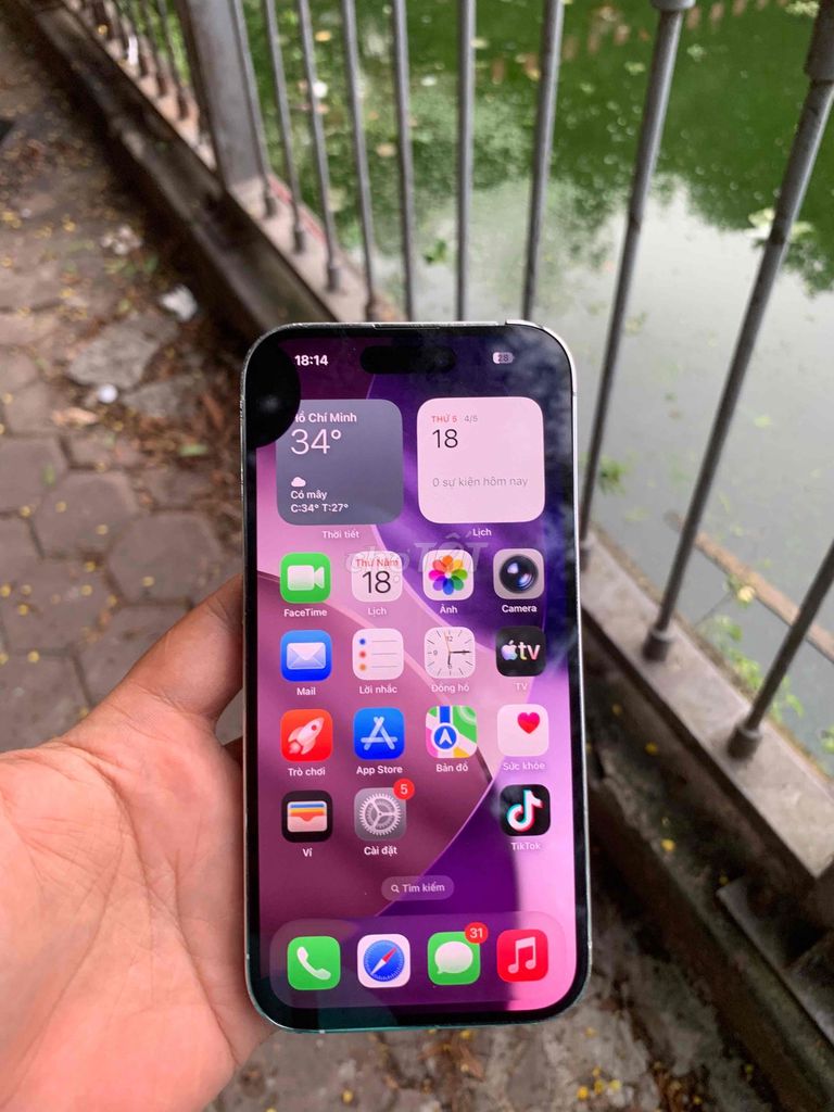 Apple iPhone 14 Pro 128GB. Mua bán Điện thoại tại Quận Hoàng Mai Hà Nội được đăng bởi tang hoang hình 1
