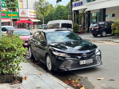 Toyota Camry 2020 2.5 Q Đen 55000 km. Mua bán Ô tô tại Quận Bình Thạnh Tp Hồ Chí Minh được đăng bởi phuongneo hình 1