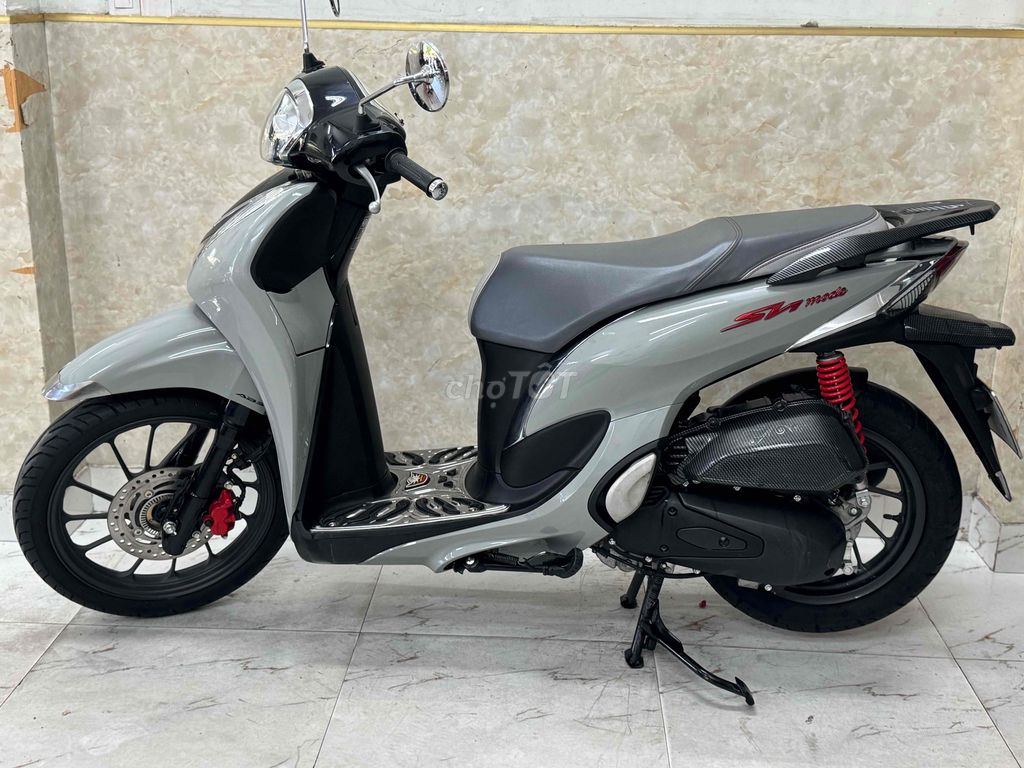 SH moden ABS xám xi măng mới 97% 43AD-098.17. Mua bán Xe máy tại Quận Sơn Trà Đà Nẵng được đăng bởi Minh Dũng bán trả góp 136 vân đồn  hình 6