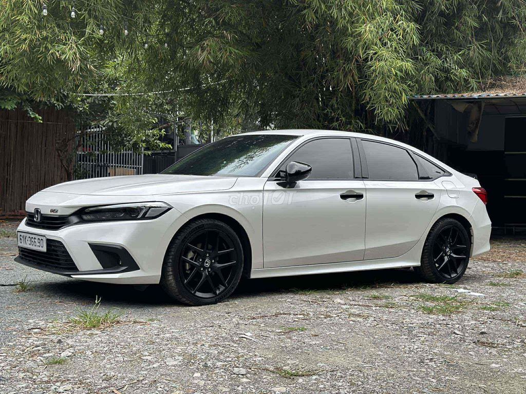 Honda Civic 2023 RS 1.5 AT - 20000 km. Mua bán Ô tô tại Thành phố Thủ Dầu Một Bình Dương được đăng bởi Mr Tâm hình 2