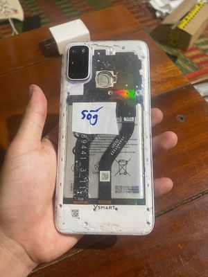 vsmart joy4 màu trắng hư wifi, sim. Mua bán Điện thoại tại Huyện Tuy Phước Bình Định được đăng bởi Hồ Phúc Đạt