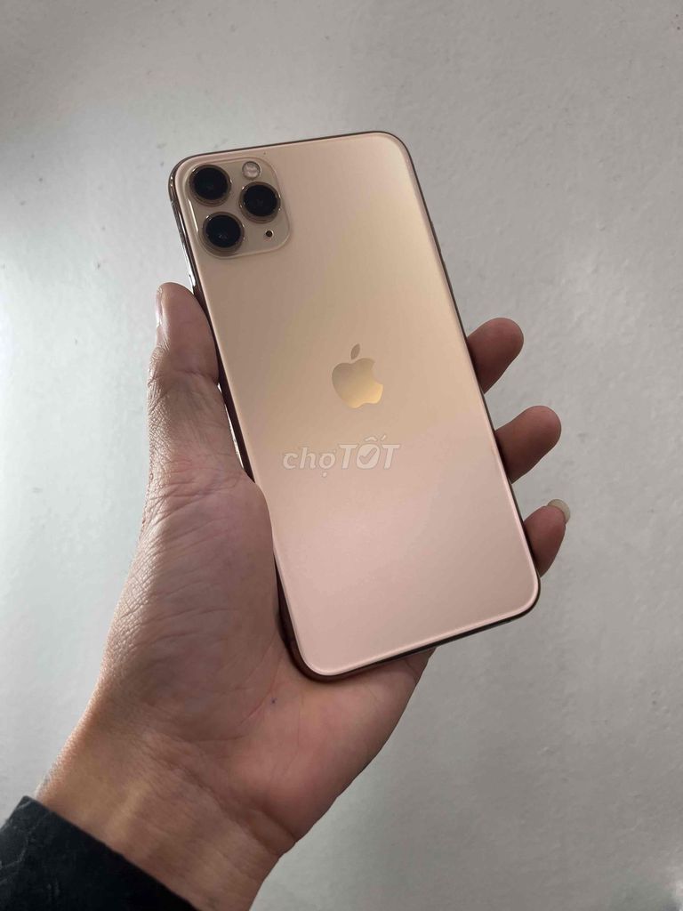 Apple iPhone 11 Pro Max Vàng. Mua bán Điện thoại tại Huyện Gia Lâm Hà Nội được đăng bởi Đức Tài hình 1