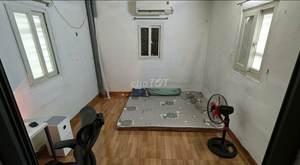 Комната для проживания 2,1 евро/месяц, 230 Динь Конг Тхуонг, Ханой