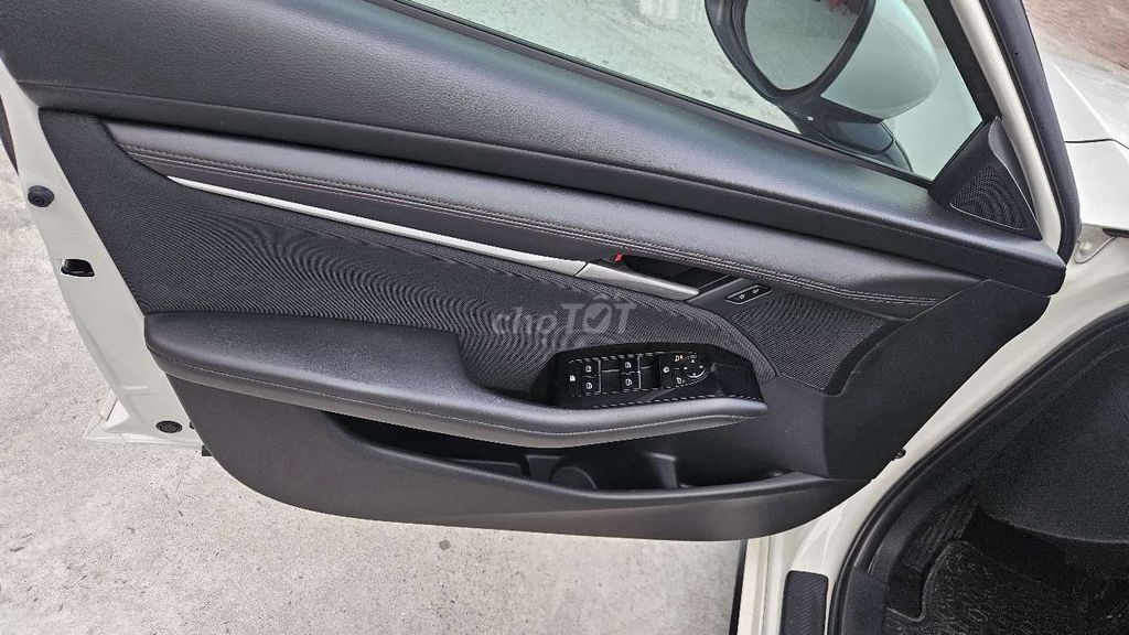 Mazda 3 2022 xe đẹp căng.. Mua bán Ô tô tại Quận Thanh Xuân Hà Nội được đăng bởi Lê Tấn hình 7