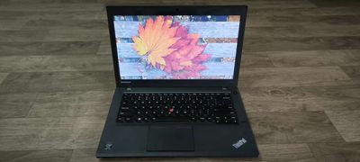 Lenovo ThinkPad T440 i7 - 4600U -:RAM 8G  SSD 256G