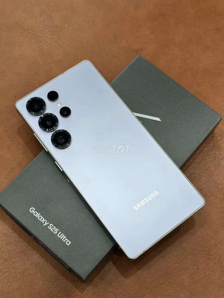 Samsung S25 Ultra Ssvn 256GB Full box 99%. Mua bán Điện thoại tại Quận Cầu Giấy Hà Nội được đăng bởi Người Làm Thuê hình 1
