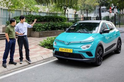 TÀI XE XE ĐIỆN - THU NHẬP ỔN ĐỊNH
