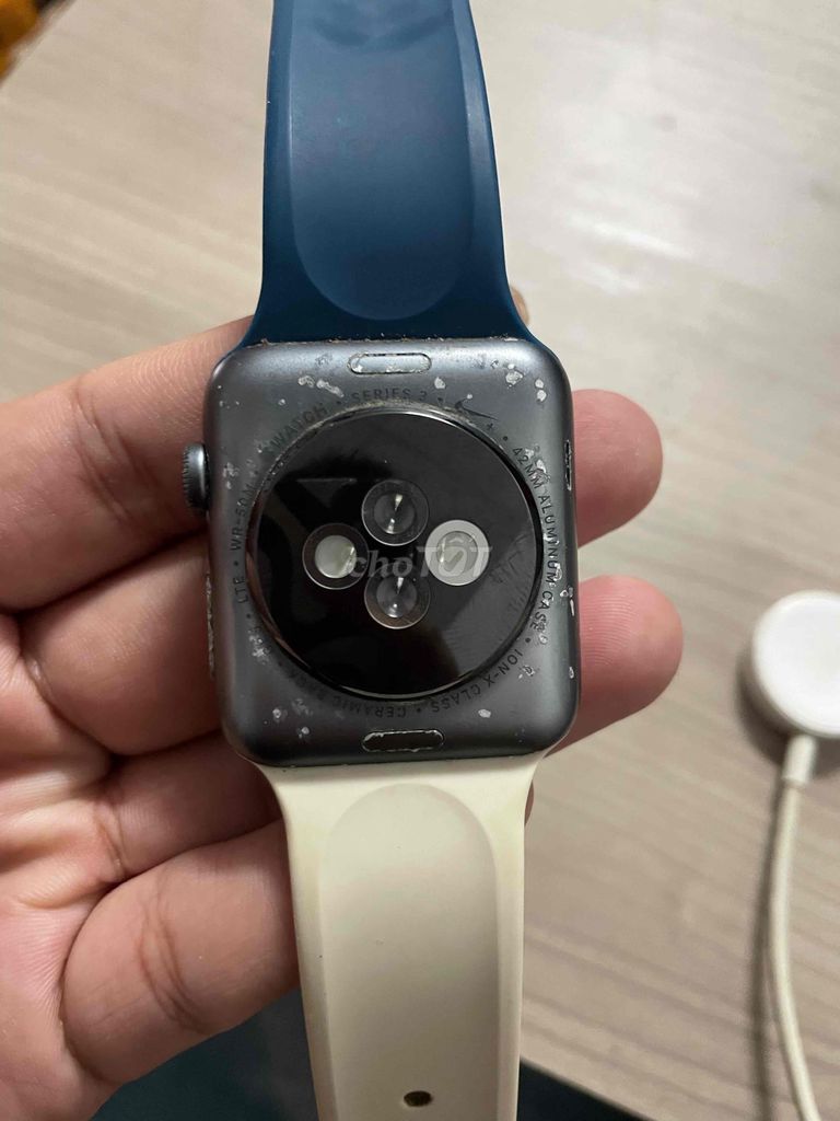 Dư dùng Apple Watch sr3 42mm