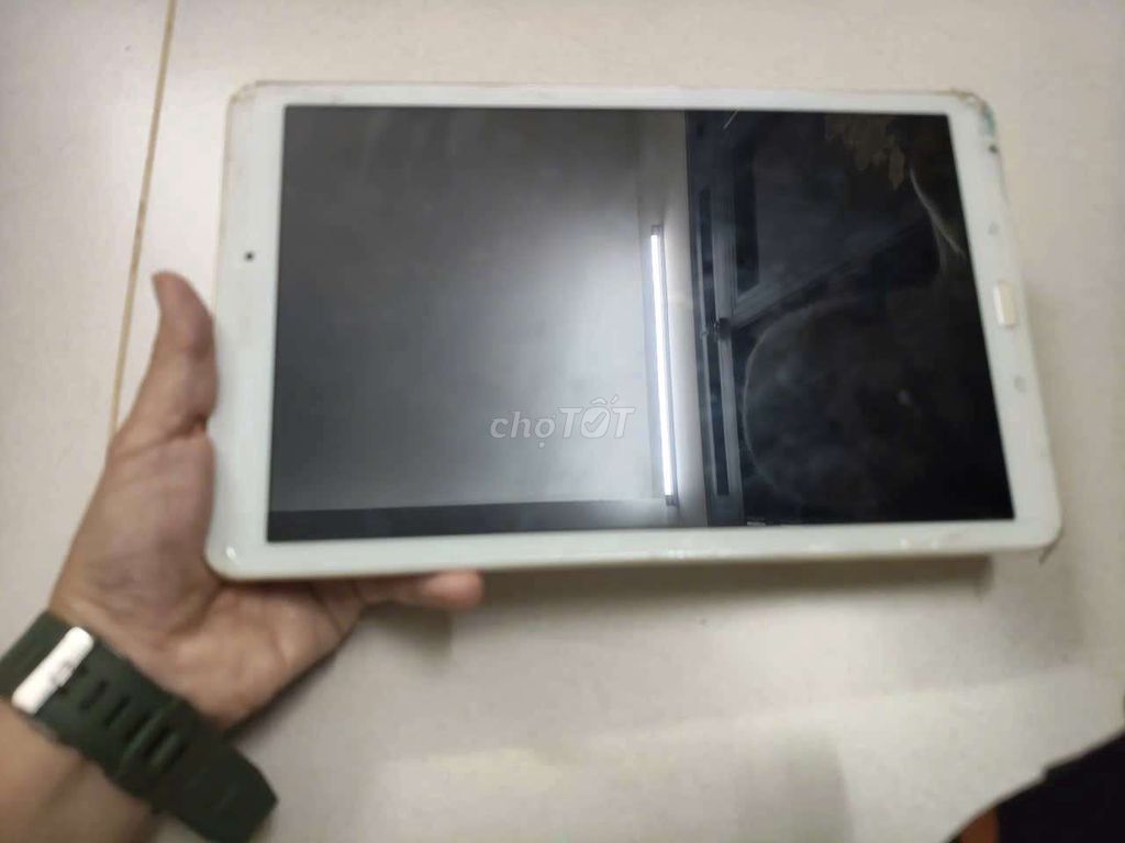 Samsung Tab E 9.6 (T56Y) Trắng. Mua bán Máy tính bảng tại Quận 4 Tp Hồ Chí Minh được đăng bởi Panda hình 1