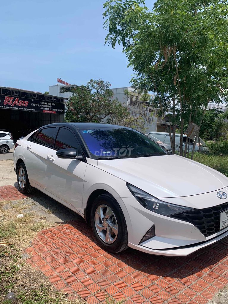 Hyundai Elantra 2022 Elantra 1.6 AT - 40000 km
