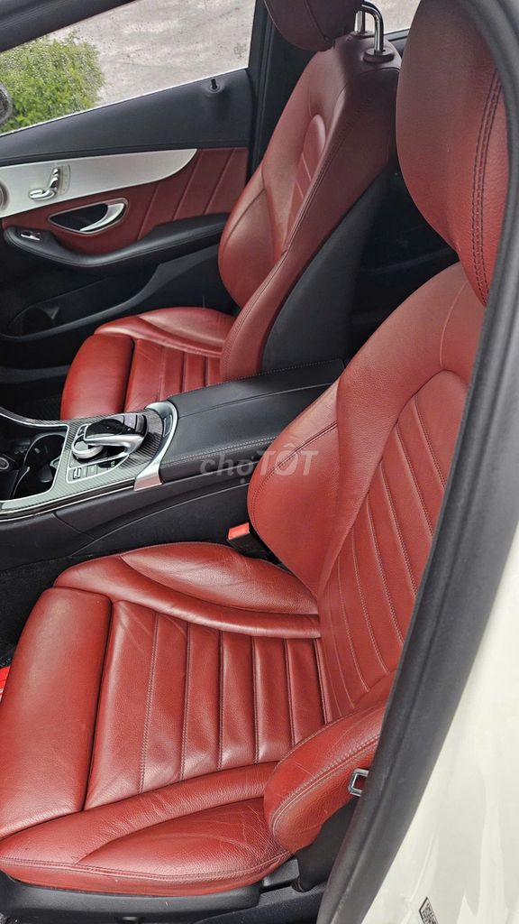 Mercedes-Benz C300 Trắng 2017. Mua bán Ô tô tại Quận Hà Đông Hà Nội được đăng bởi Lê Tấn hình 5