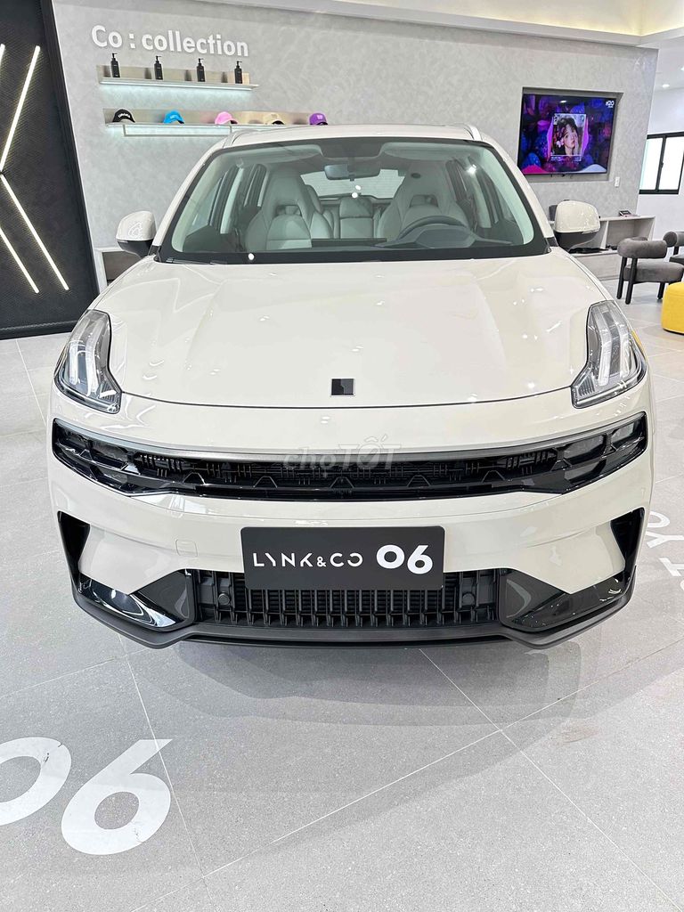 LYNK & CO 06 XE MỚI GÒ VẤP HCM - GIÁ 679TR. Mua bán Ô tô tại Quận Gò Vấp Tp Hồ Chí Minh được đăng bởi Thanh Lynk Co Gò Vấp hình 2