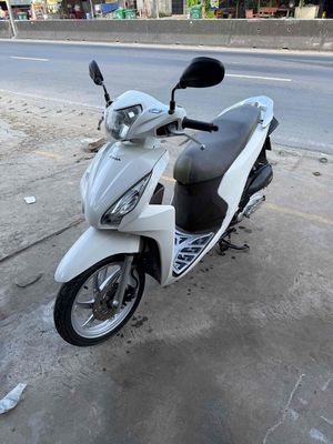 Honda Vision 2016 Trắng nguyên zin. Mua bán Xe máy tại Huyện Bình Chánh Tp Hồ Chí Minh được đăng bởi long nhan