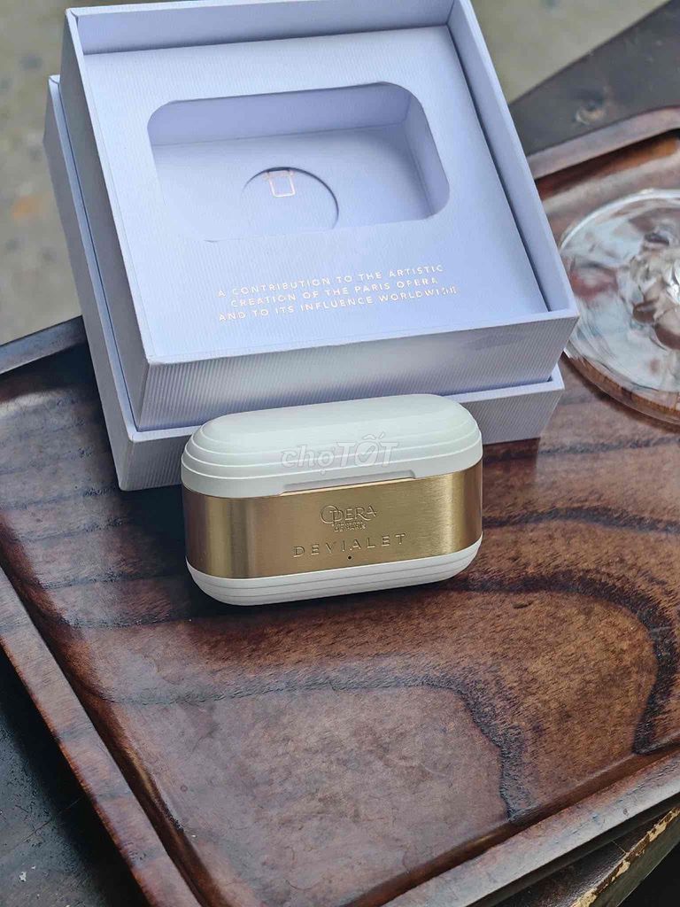 Tai nghe Devialet Germini 2 bản mạ vàng. Mua bán Tivi, Âm thanh tại Thành phố Thái Bình Thái Bình được đăng bởi Tin Tin  hình 1