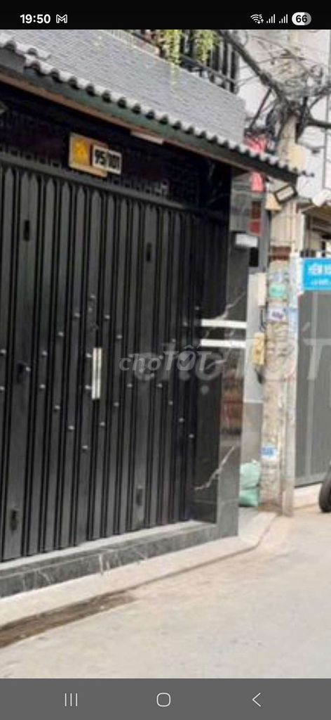 cần bán nhà mặt tiền đường Chí sinh