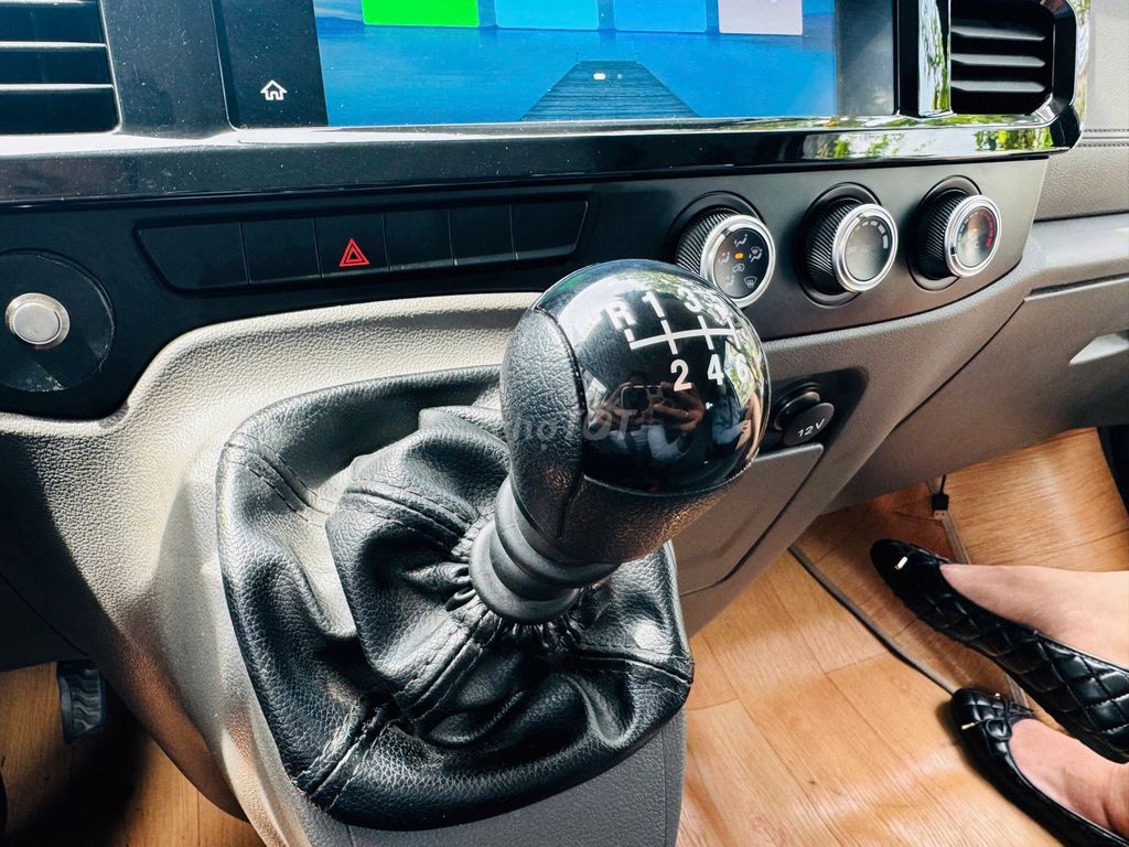 ✅Ford Transit 2023 - Xe Chính Hãng - Đẹp, Mới. Mua bán Ô tô tại Quận Tân Phú Tp Hồ Chí Minh được đăng bởi Phạm Văn Thông hình 4