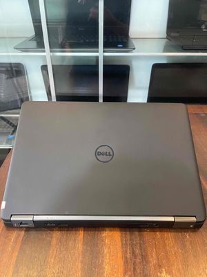 Laptop Dell Latitude E7250 nhỏ gọn nguyên zin 99%. Mua bán Laptop tại Quận 8 Tp Hồ Chí Minh được đăng bởi Dương Hoàng Phú