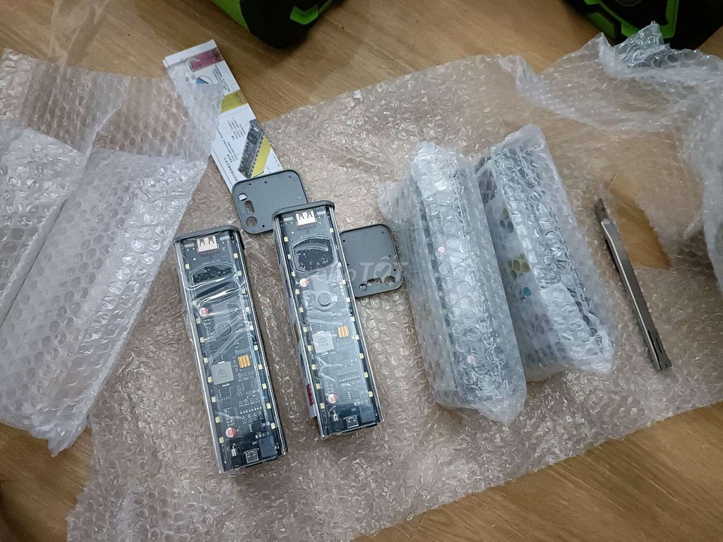 Sạc dự phòng Baseus 65W Đen. Mua bán Phụ kiện (Màn hình, Chuột...) tại Thị xã Tân Uyên Bình Dương được đăng bởi Pham Phan Na hình 1