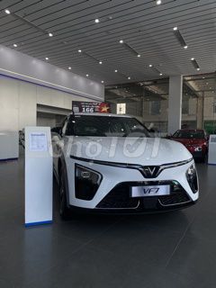 VinFast VF7 2025 S. Mua bán Ô tô tại Quận Hải Châu Đà Nẵng được đăng bởi Hoang Tan hình 2