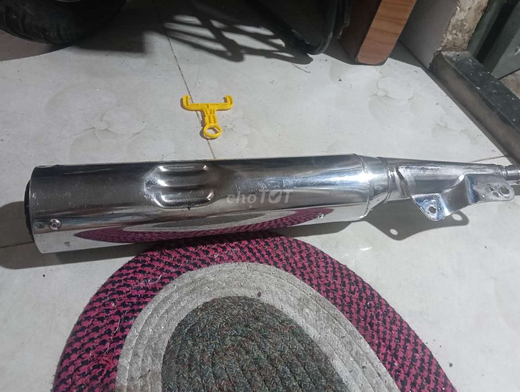 còn đúng 1 cây pô zin zx 2005 cổ zin tới nóc. Mua bán Phụ tùng xe tại Quận 12 Tp Hồ Chí Minh được đăng bởi hàng theo xe hình 9