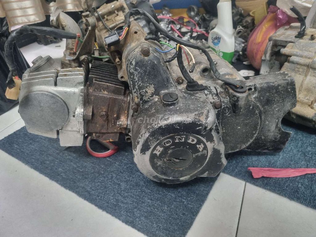 Máy wave thái 100cc chữ cong. Mua bán Phụ tùng xe tại Quận Tân Phú Tp Hồ Chí Minh được đăng bởi Trần Quang Huy hình 5