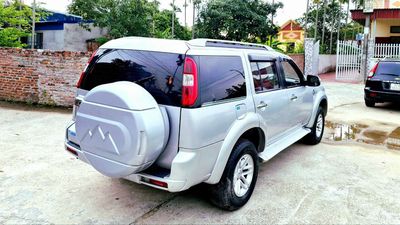 Everest chở tiền cho ngân hàng thanh lý tốt mà rẻ. Mua bán Ô tô tại Quận Long Biên Hà Nội được đăng bởi Bich Ngoc