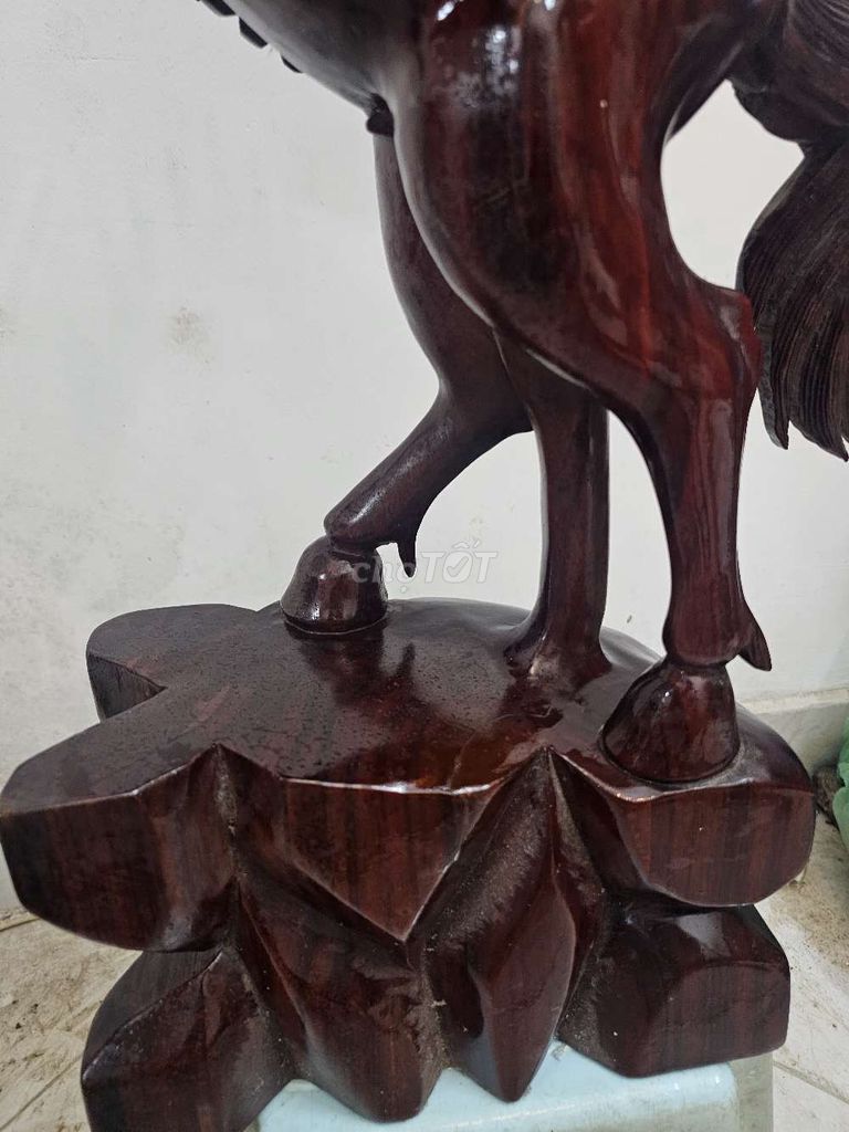 Chuyển nhà nên cần thanh lý tượng gỗ xịn