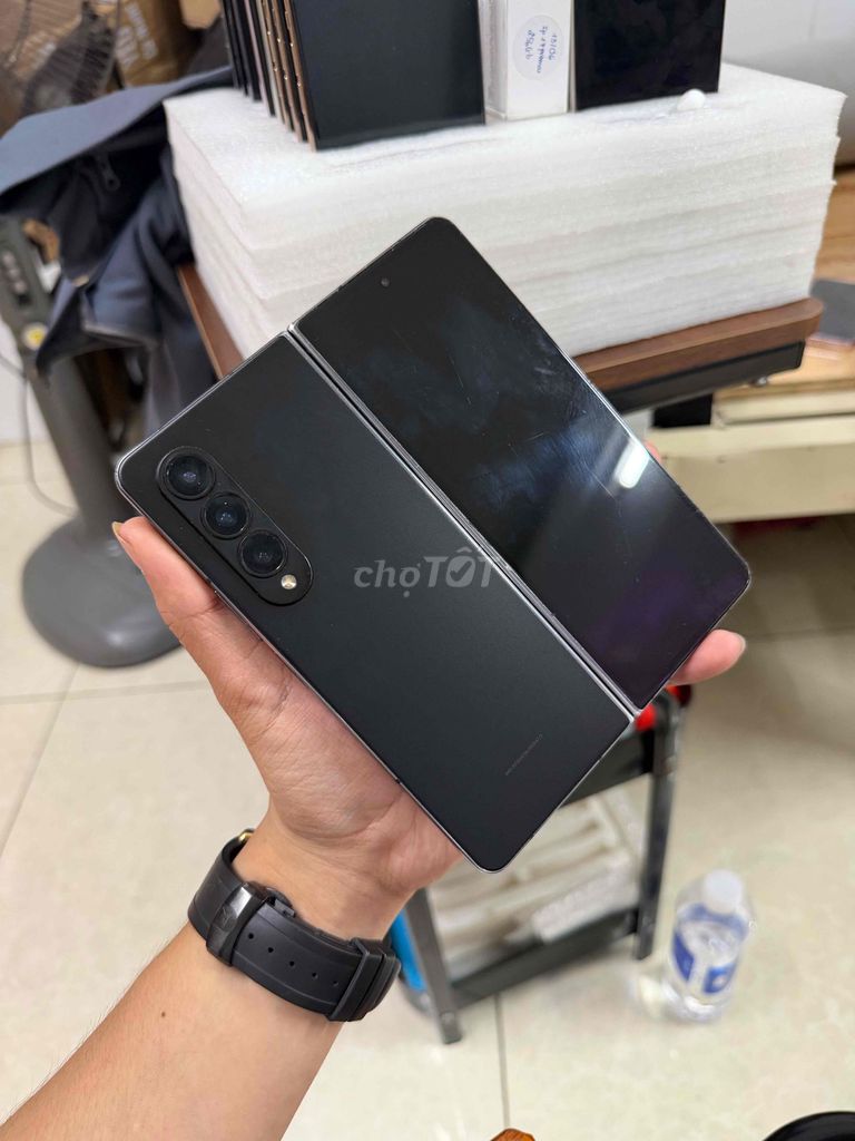 Samsung Z Fold4 256GB Đen. Mua bán Điện thoại tại Quận 5 Tp Hồ Chí Minh được đăng bởi Nguyễn Tấn Vũ  hình 1