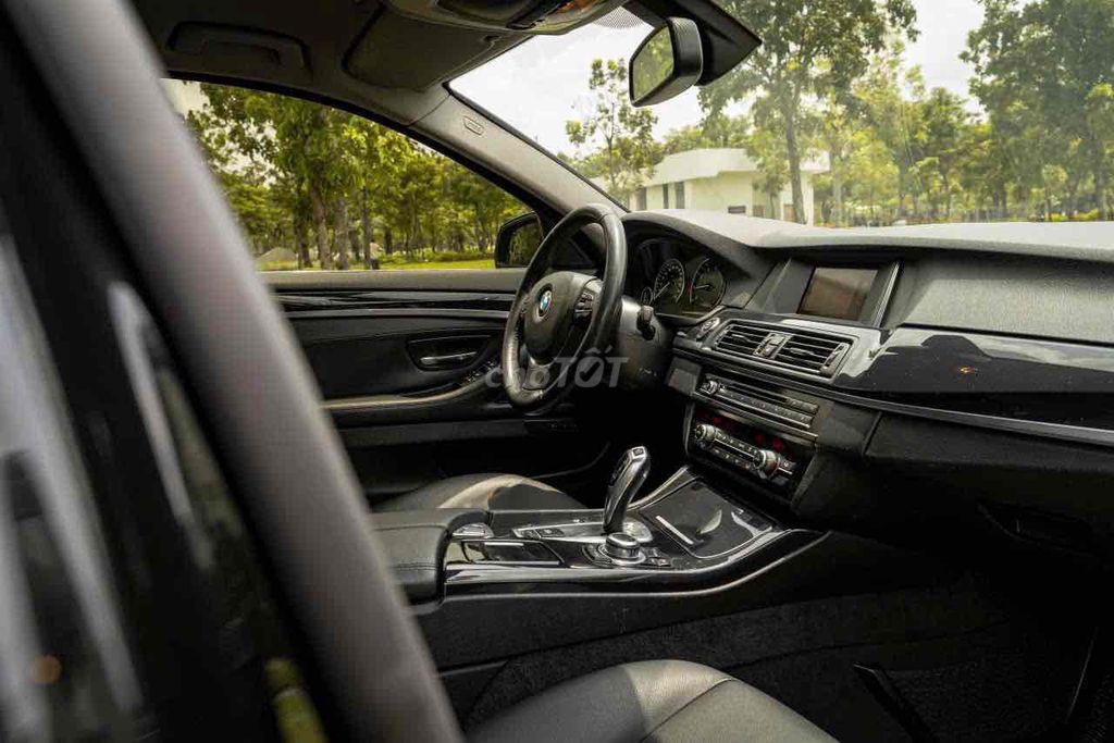 BMW #520i Model 2017 nhập Đức cá nhân 1 chủ. Mua bán Ô tô tại Quận 7 Tp Hồ Chí Minh được đăng bởi Dương Phương hình 16