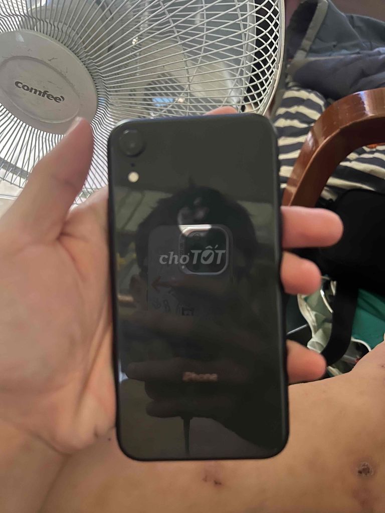 Apple iPhone XR 64GB Đen Màn sọc. Mua bán Điện thoại tại Thành phố Biên Hòa Đồng Nai được đăng bởi Nguyễn Gia Bảo hình 1