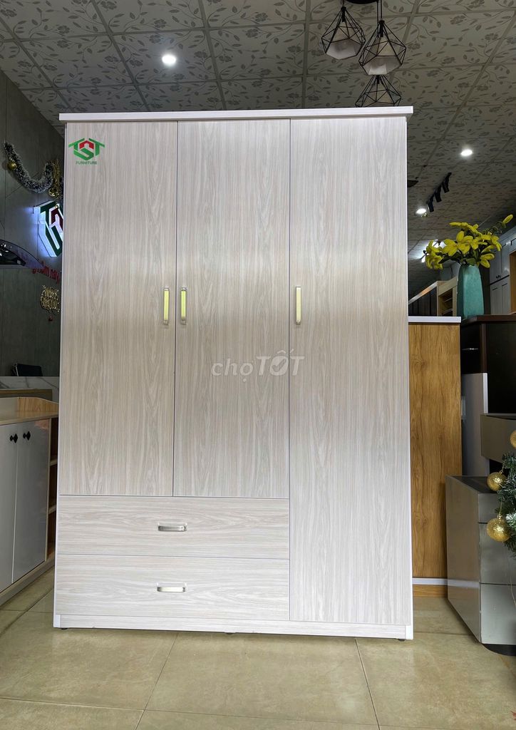 Sẵn tủ 3 cánh nhựa Đài chất lượng - sale 5%