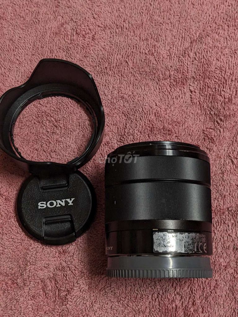 Lens kit Sony E-mount 18-55 đen