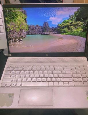 Laptop HP Pavilion Intel(R) Core(TM) i5-1035G1 CPU