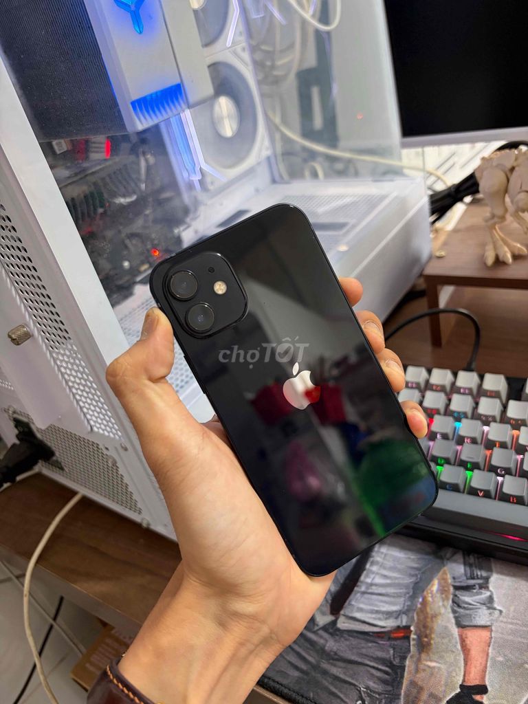 Apple iPhone 12 64GB Đen Đã sử dụng. Mua bán Điện thoại tại Quận Ninh Kiều Cần Thơ được đăng bởi Tâm mobile hình 1