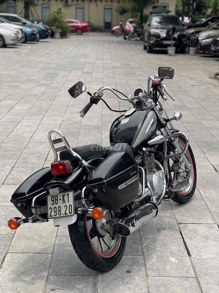 Suzuki GZ 150-A 2014 чёрный