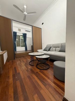 CĂN HỘ TẬP THỂ MAI ĐỘNG MỚI ĐẸP CHẮC CHẮN 33/65M /2 NGỦ /GIÁ 3,65 TỶ. Mua bán nhà ở tại Quận Hoàng Mai Hà Nội được đăng bởi Hanh Bui