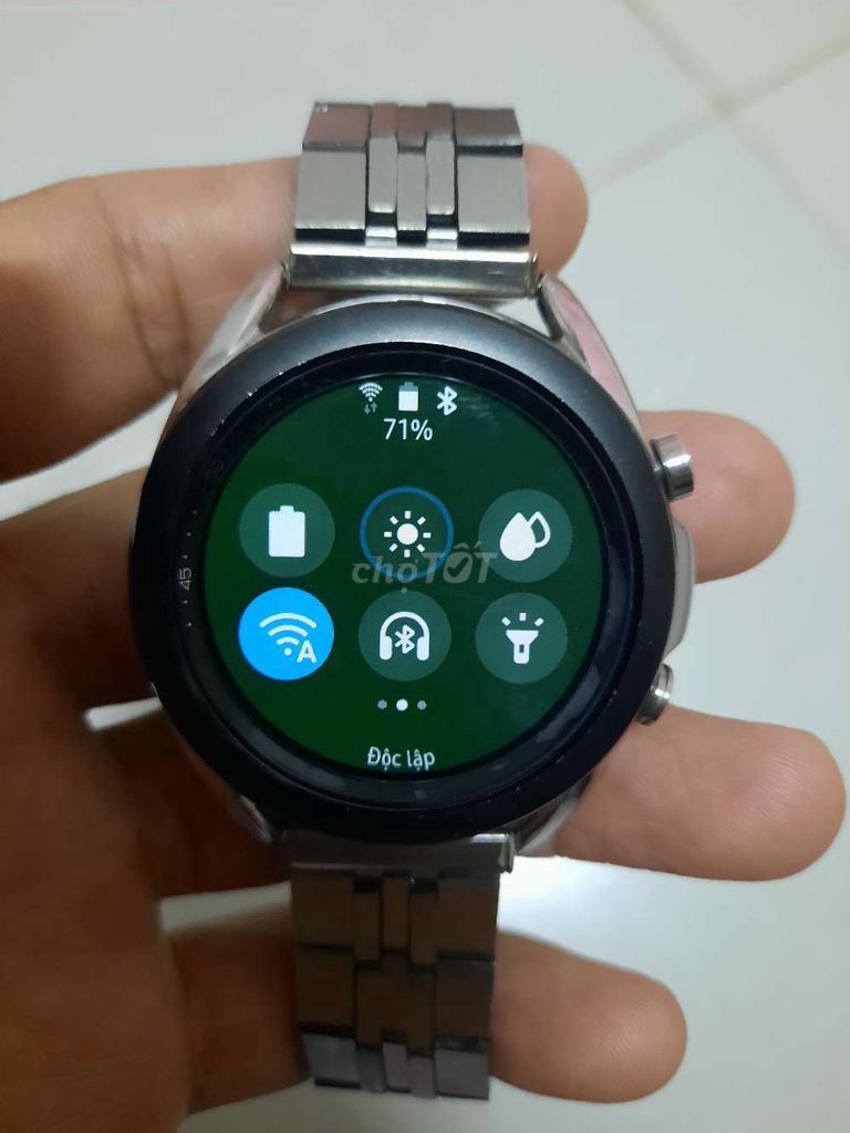 ĐH swat smat 3 SamSung chính hãng. Mua bán Thiết bị đeo thông minh tại Quận 1 Tp Hồ Chí Minh được đăng bởi Đồ Seconhand Vintage hình 1