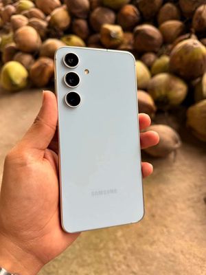 Bán Samsung S24FE 128Gb chính hãng còn bh. Mua bán Điện thoại tại Thành phố Bến Tre Bến Tre được đăng bởi Khánh Lê