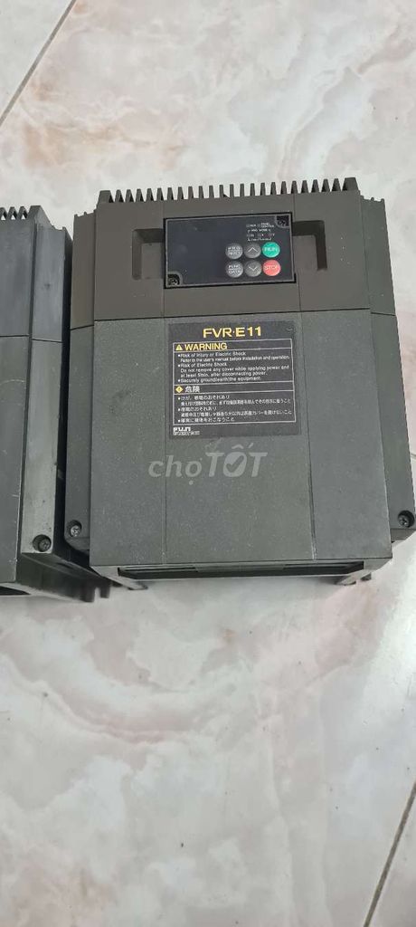 Biến tần 1pha 220v ra 3p 220v