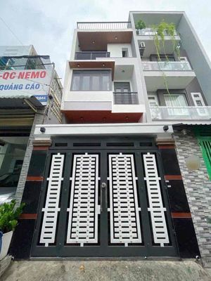 Nhà phố 44 m² · 4 PN · Đường Mã Lò