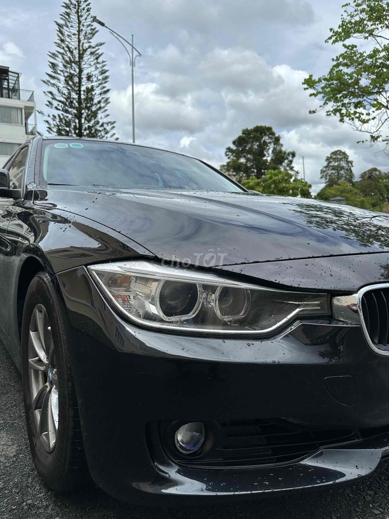 BMW 320i 2013 Dkld 2014- 115000 km. Mua bán Ô tô tại Thành phố Đà Lạt Lâm Đồng được đăng bởi Đỗ Tiến hình 7